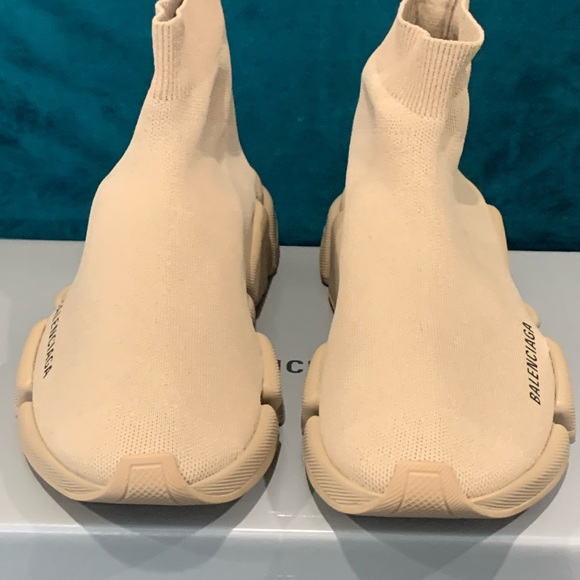 SOLD Balenciaga Speed 2.0 Size 38 - Picture 3 of 8